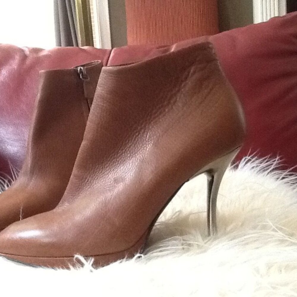 LANVIN 2010 HIVER LEATHER BOOTIES!!!! SZ 37 EUC!!!